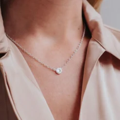 Halsband Knappkorall