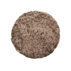 Stolsdyna Fårö fårskinn 34 cm brun